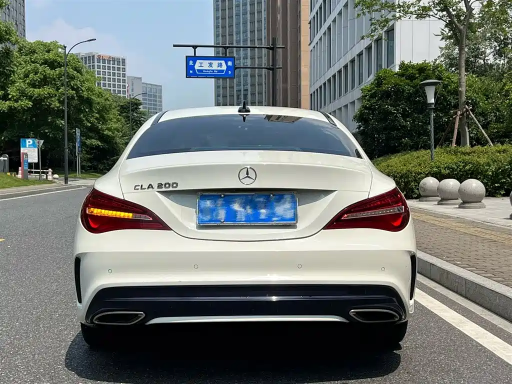 Mercedes-Benz CLA (Import) Facelift CLA 200 Fashion