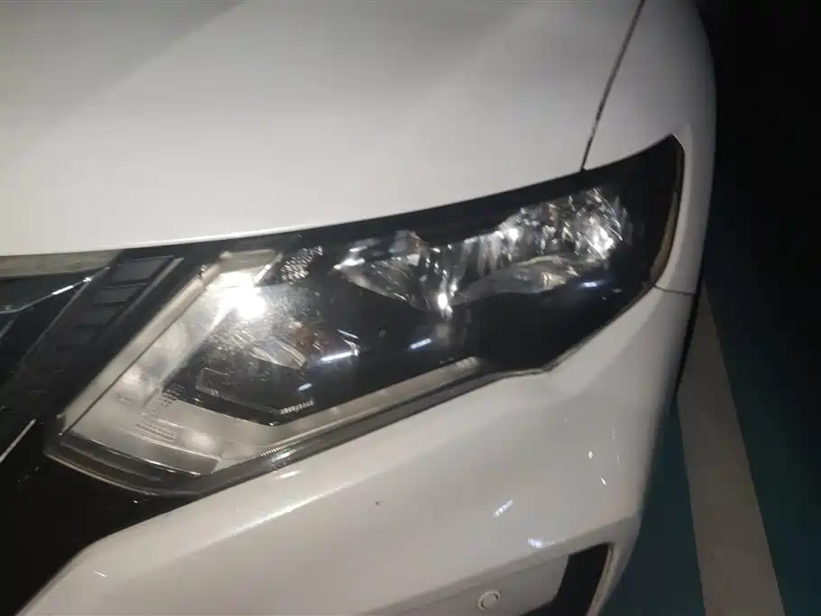 X-Trail 2.0 L CVT Comfort 2 WD