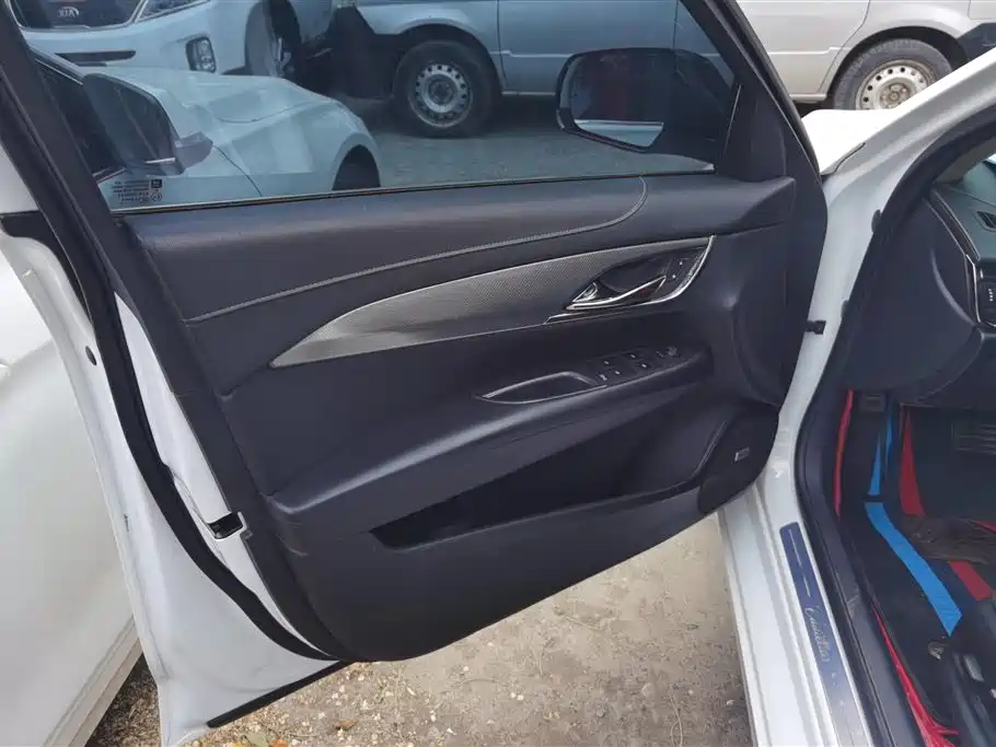 Cadillac ATS-L 28 T Tech