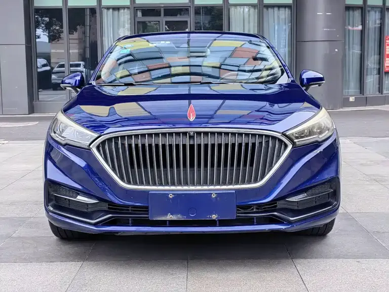 Hongqi H5 30 TD Dynamic
