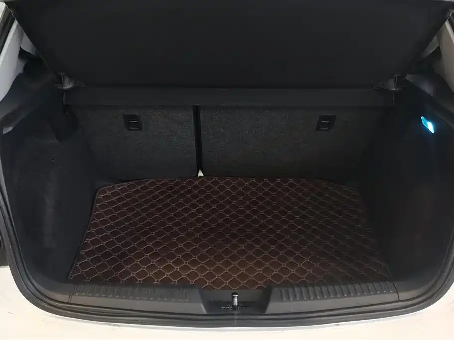 Polo 1.6 L Auto Comfort