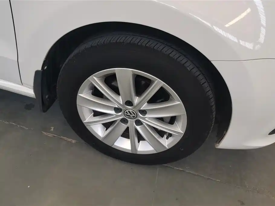 Polo 1.6 L Auto Comfort