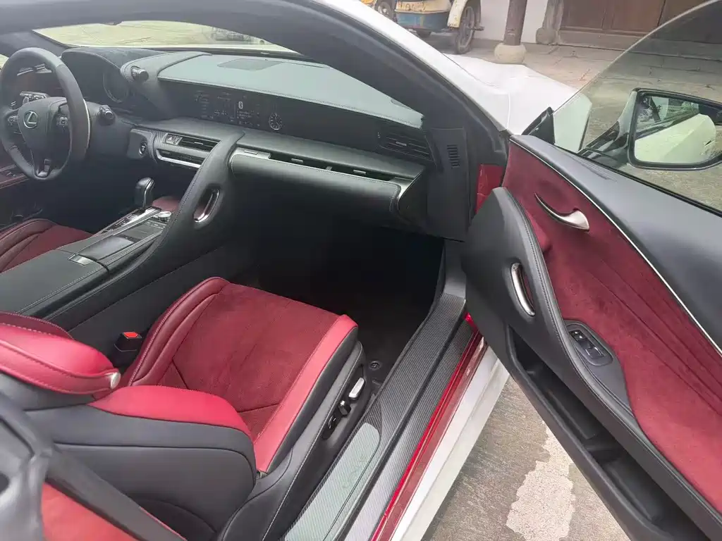 Lexus LC 雷克萨斯LC 2018款 500 h 运动版