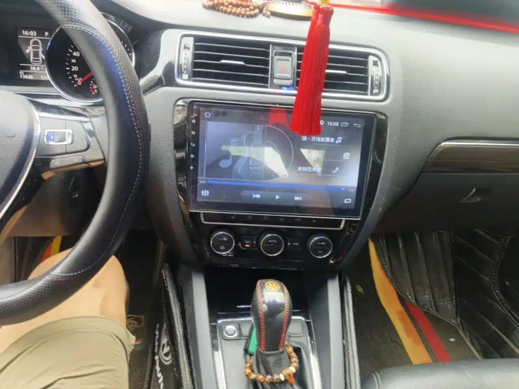 Sagitar 230 TSI Auto Luxury