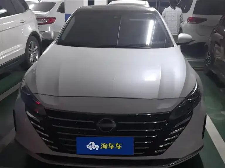 Nissan Teana 2.0 L XL-Upr Enjoyment