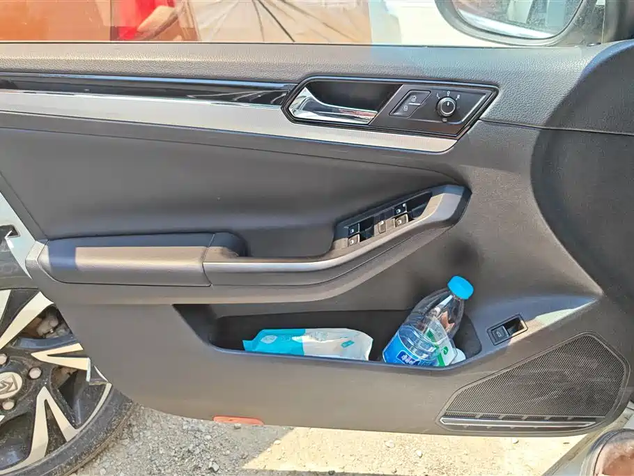 Sagitar 1.6 L Auto Comfort