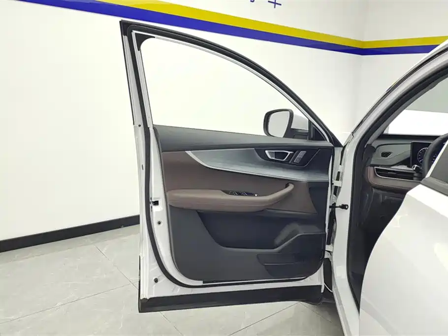 Tiggo 7 瑞虎7 2024款 1.5 T CVT豪华版