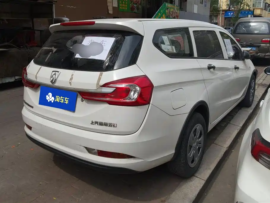 Baojun 310 W 1.2 L Manual Value CN-V
