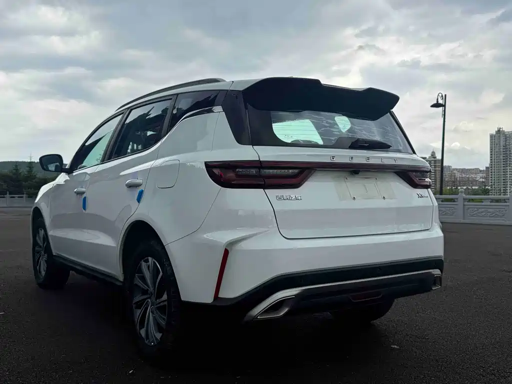 Vision X6 PRO 1.4 T Auto Distinguished