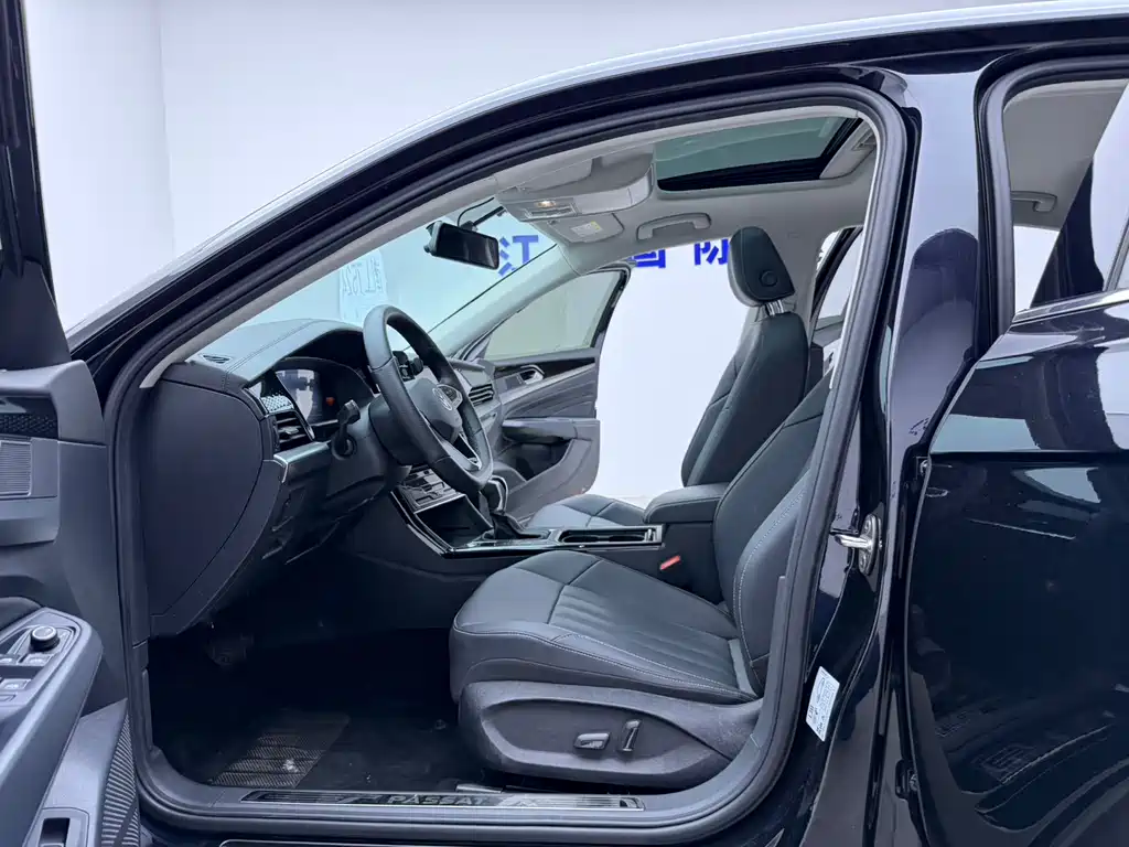 Passat Facelift 280 TSI Business