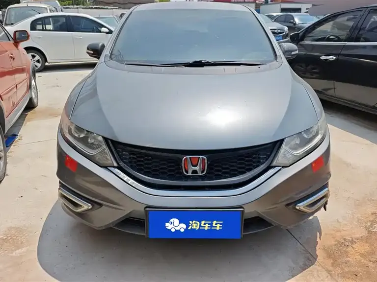 Honda Jade 1.8 L Auto Comfort 5-seat
