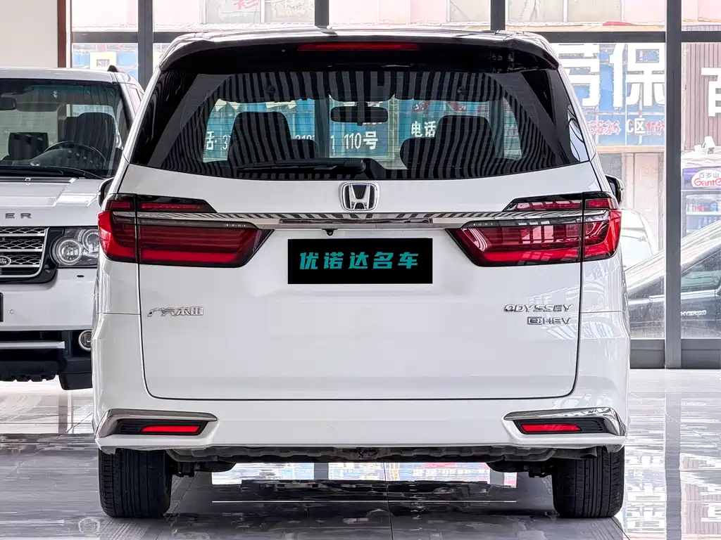 Odyssey 2.0 L e:HEV Sharp· Smart Enjoyment