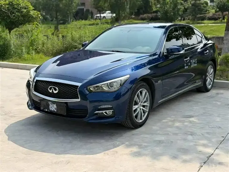 Infiniti Q50 L 2.0 T Joy