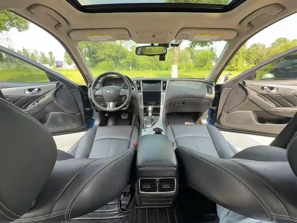 Infiniti Q50 L 2.0 T Joy
