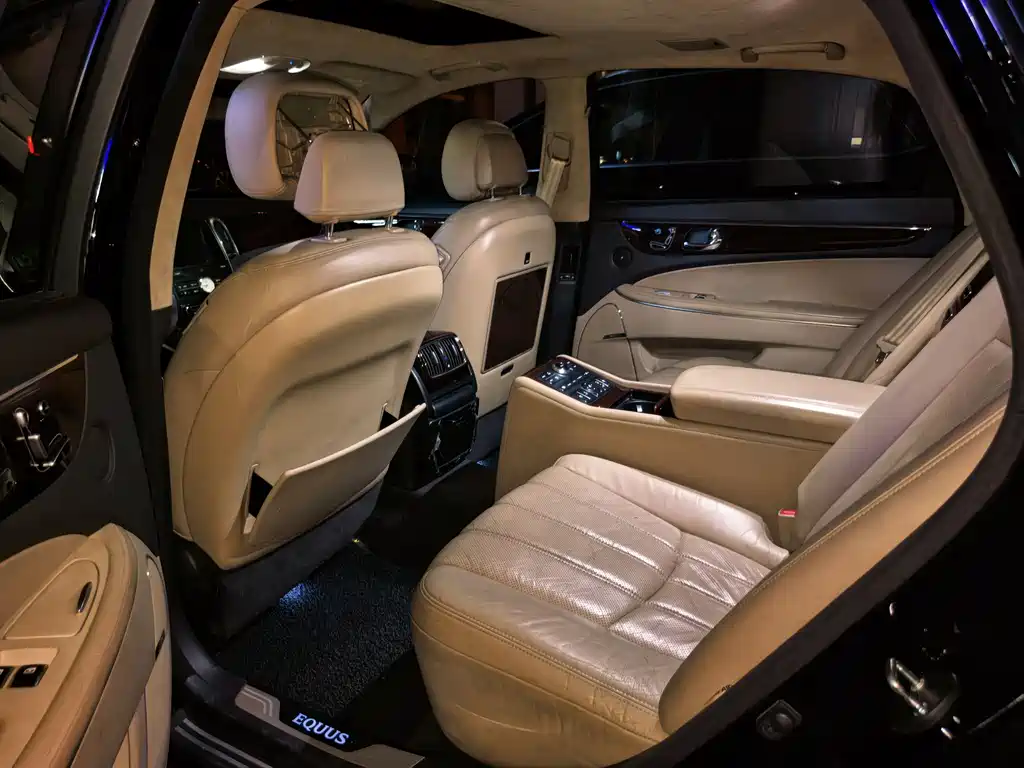 Equus 雅科仕 2009款 3.8尊享版