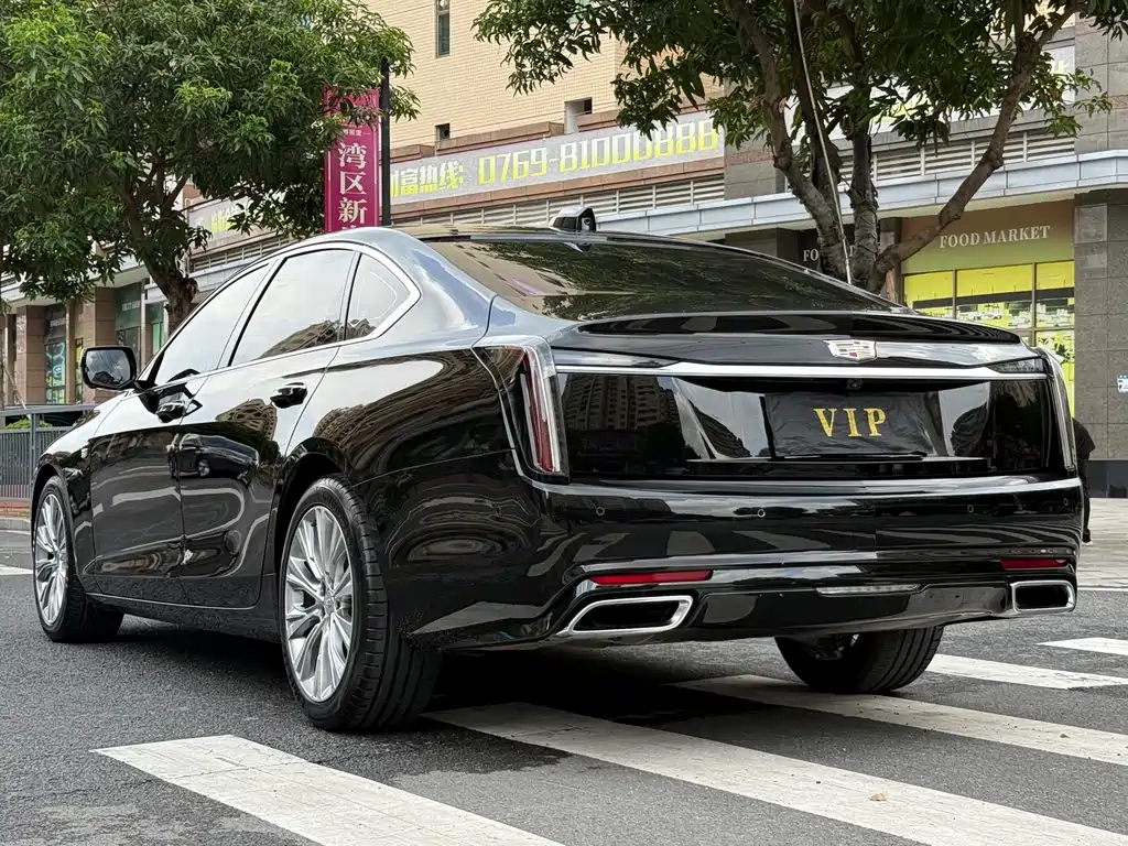 Cadillac CT6 28 T Platinum