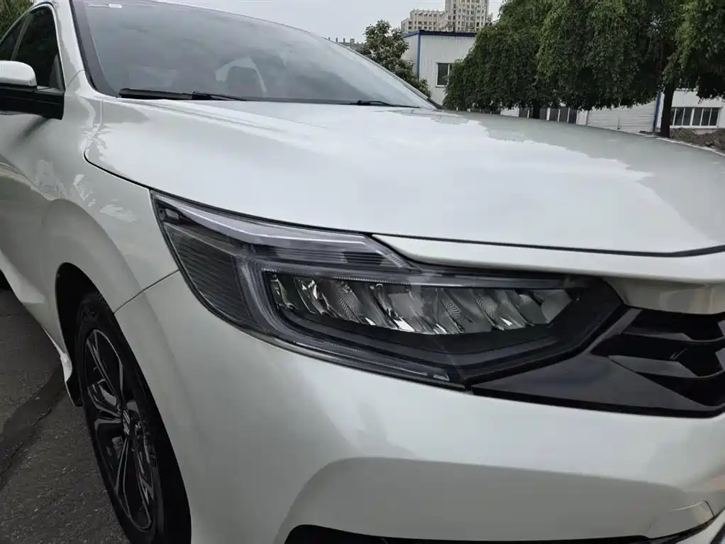 Envix 180 TURBO CVT Smooth Enjoyment