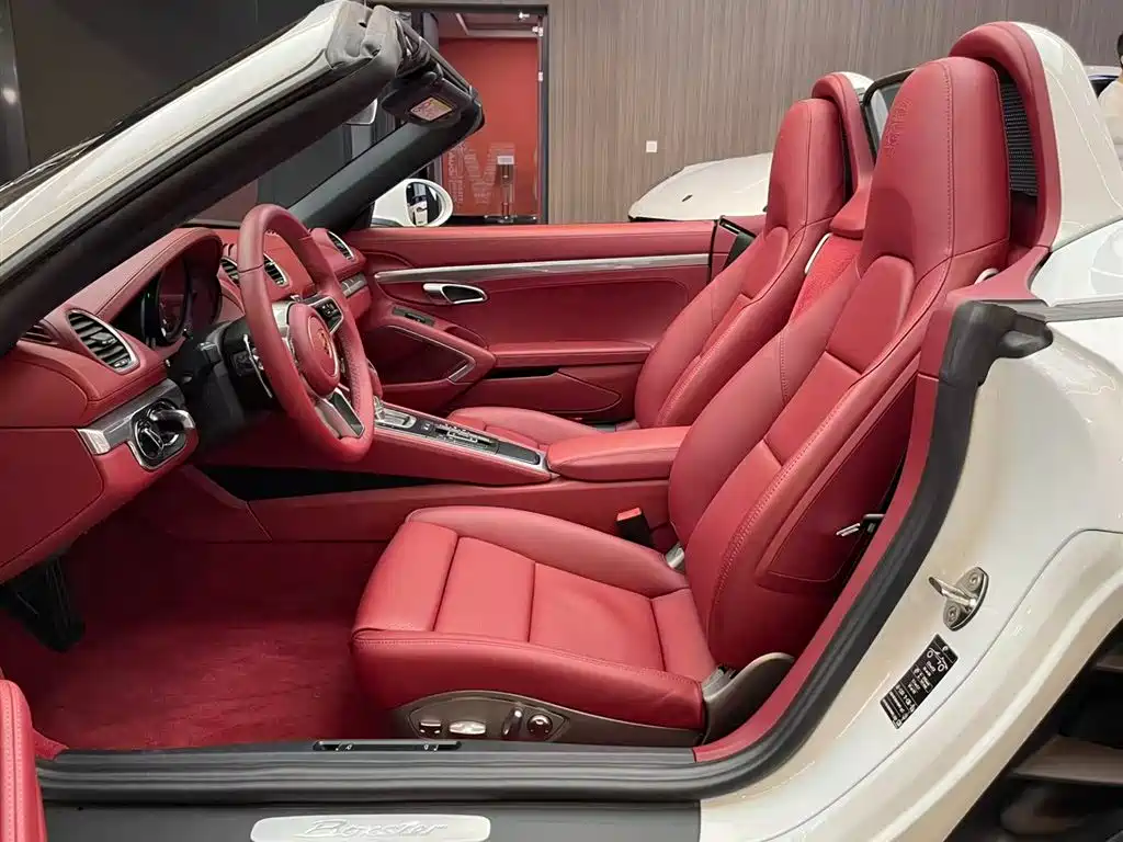 Porsche 718 Boxster 2.0 T