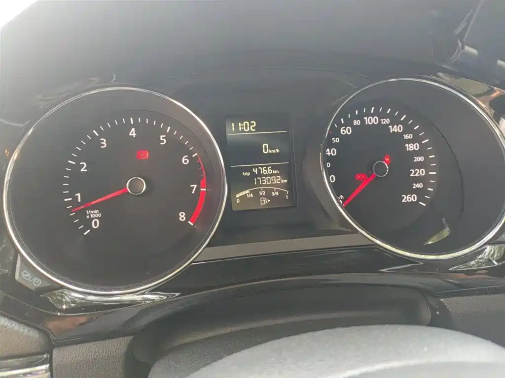 Sagitar 1.6 L Manual Comfort