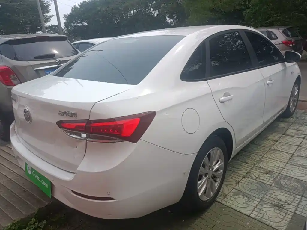 Excelle GT Facelift Exemplary 1.5 L Auto Elite