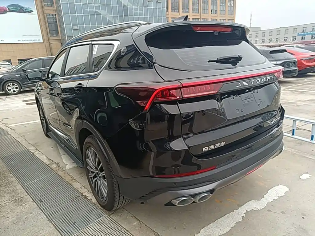 Jetour X70 PLUS Champion 1.5 T DCT Champion MAX+ 5-seat