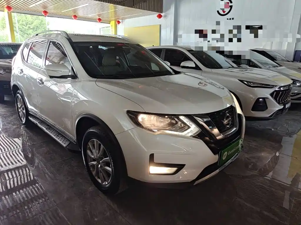 X-Trail 2.0 L CVT Comfort 2 WD