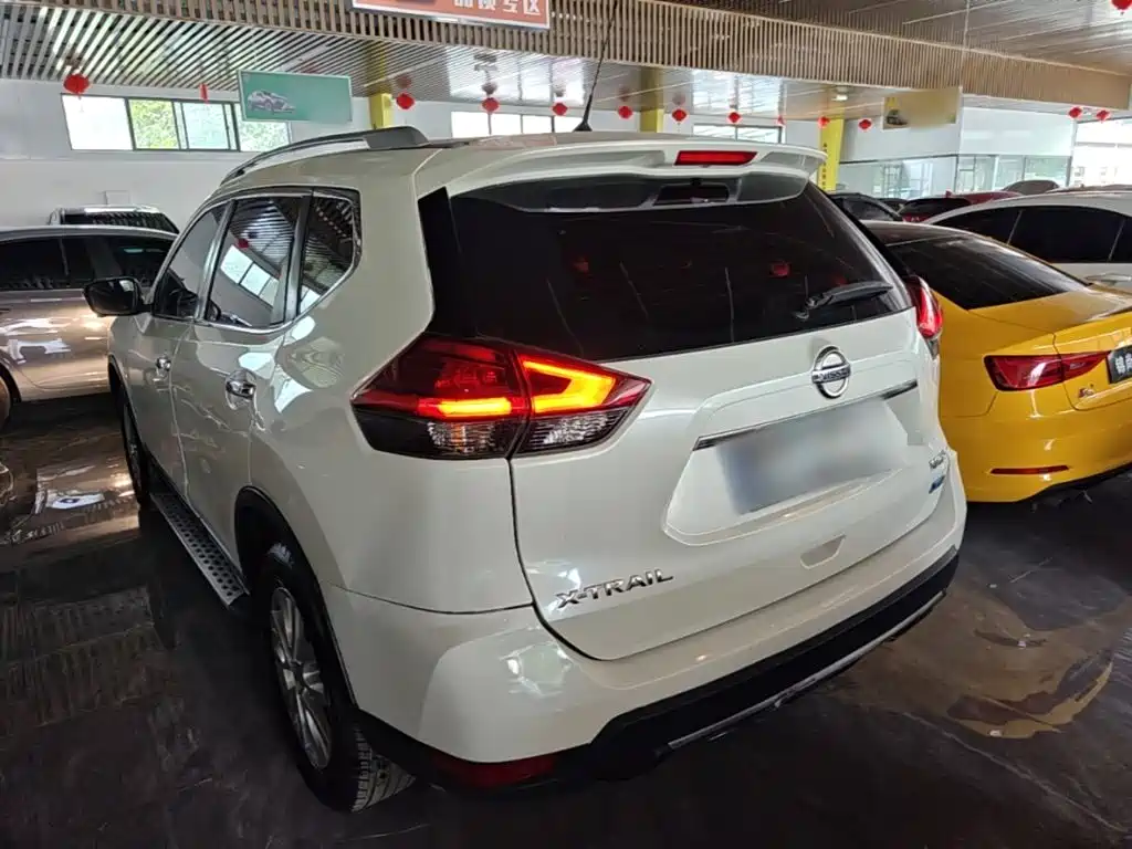 X-Trail 2.0 L CVT Comfort 2 WD