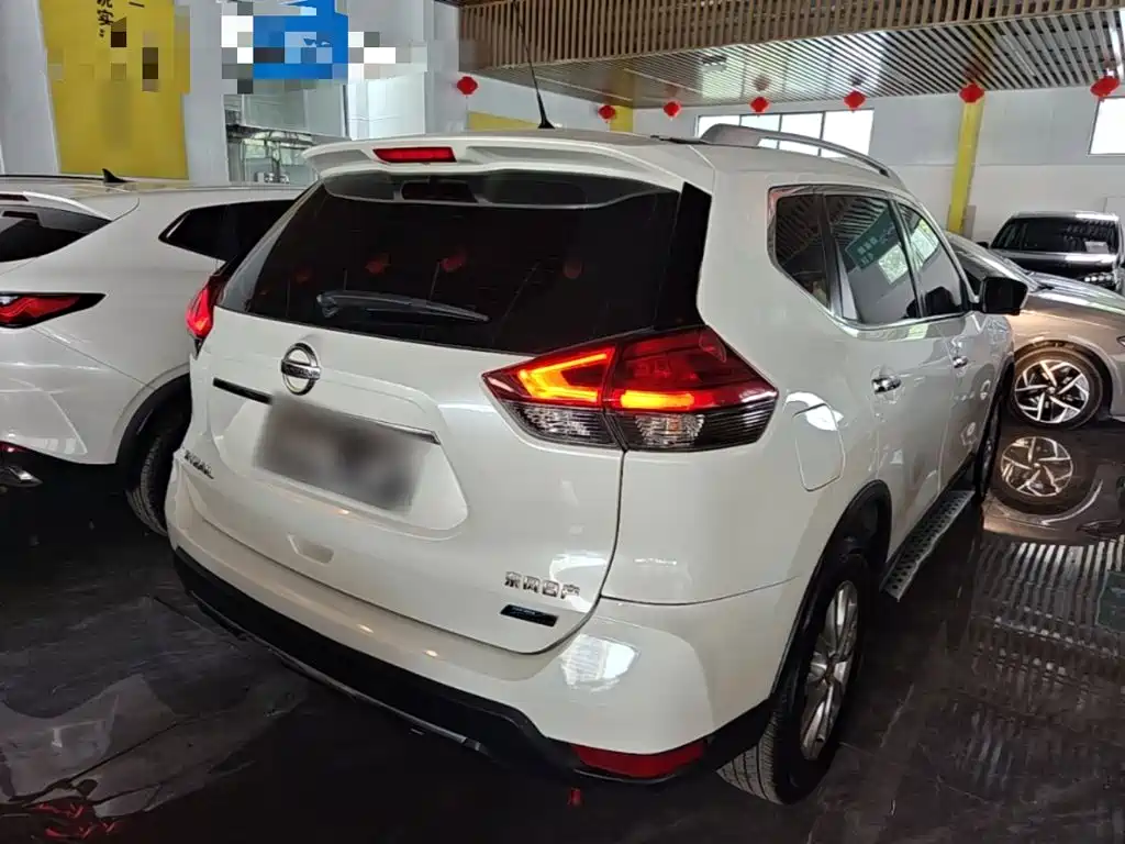 X-Trail 2.0 L CVT Comfort 2 WD