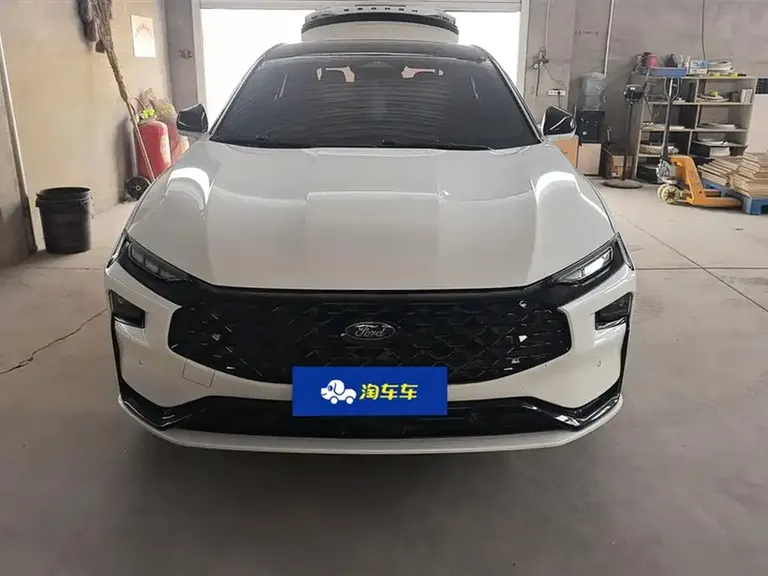Ford Mondeo EcoBoost 245 ST-Line