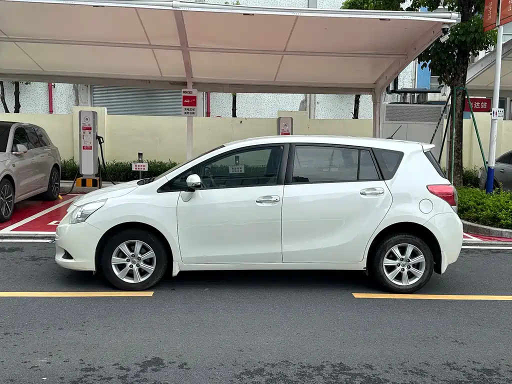 Verso Stellar 180 E CVT Elite Multi-purpose