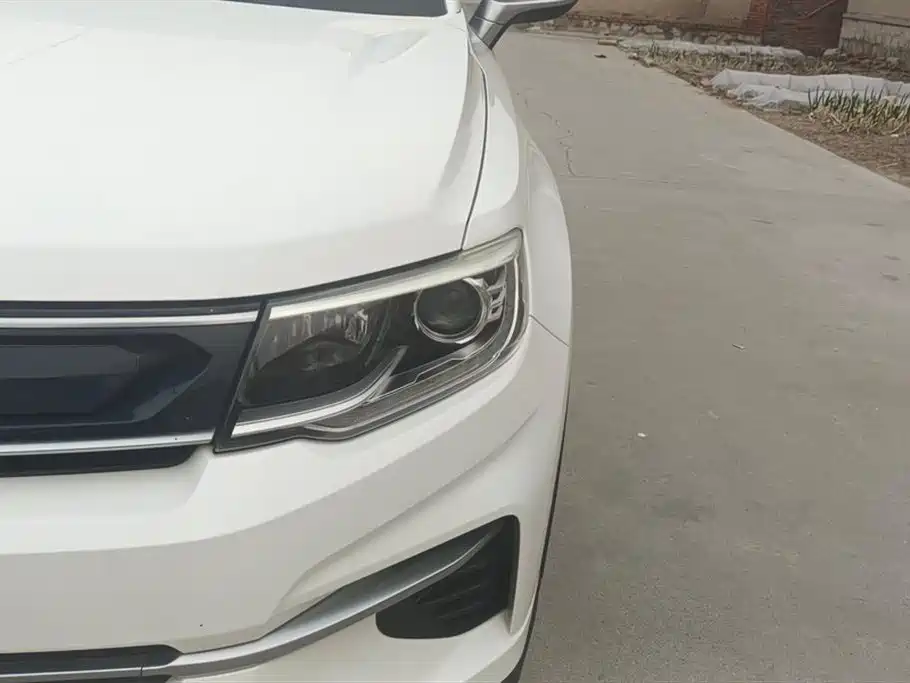 Changan CS35 PLUS 1.6 L Auto Connected