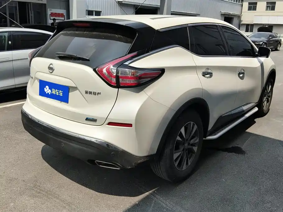 Murano 2.5 L XL 2 WD Connected Luxury