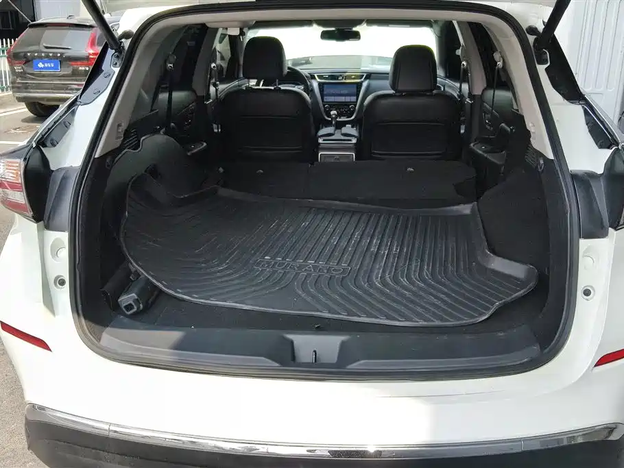 Murano 2.5 L XL 2 WD Connected Luxury