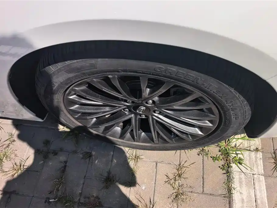 Besturn B70 3 rd Gen 1.5 T Auto Premium