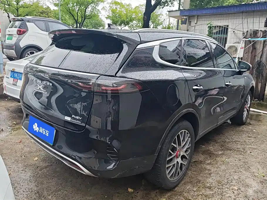 Denza X PHEV Classic