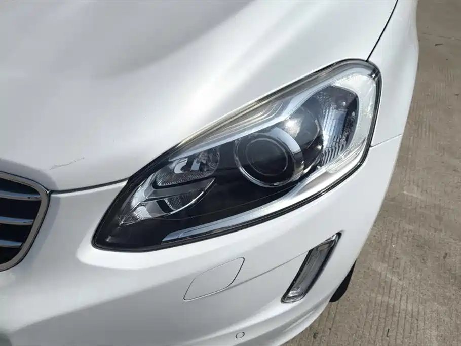 Volvo XC60 T5 AWD Smart Vision Upgraded