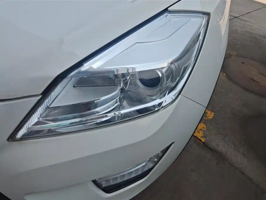 Senova X65 2.0 T Auto Elite