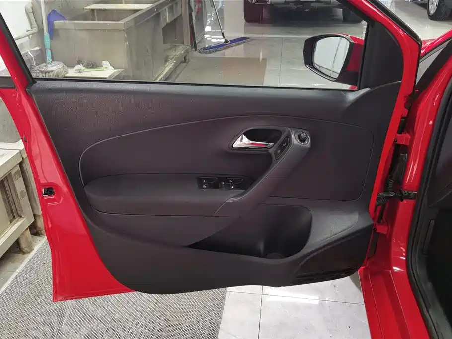 Polo 1.5 L Auto Safe Drive