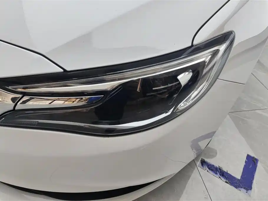 Excelle GT 1.3 T Auto Light Hybrid Elite