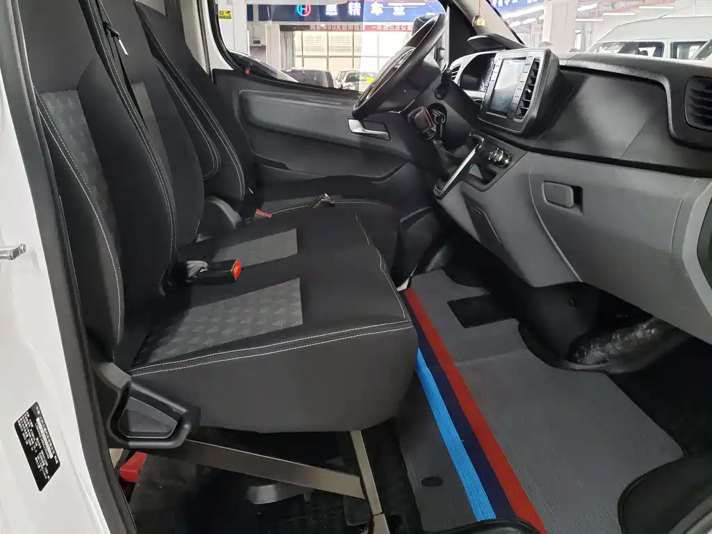 Xintu V80 2.0 T Manual Classic Aoyuntong Power LWB Mid Roof 6 7 8 9-seat