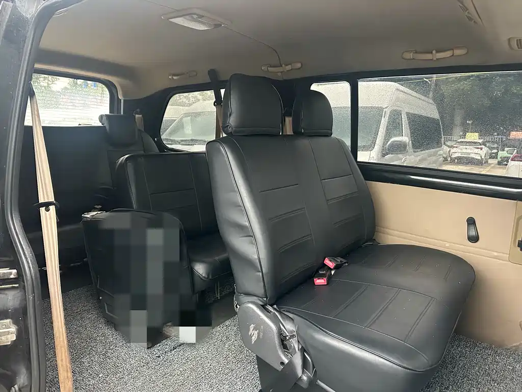 Wuling Journey Classic 1.8 L Luxury LJ479 QE2