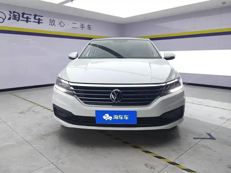 Volkswagen Lavida 1.5 L Auto Style