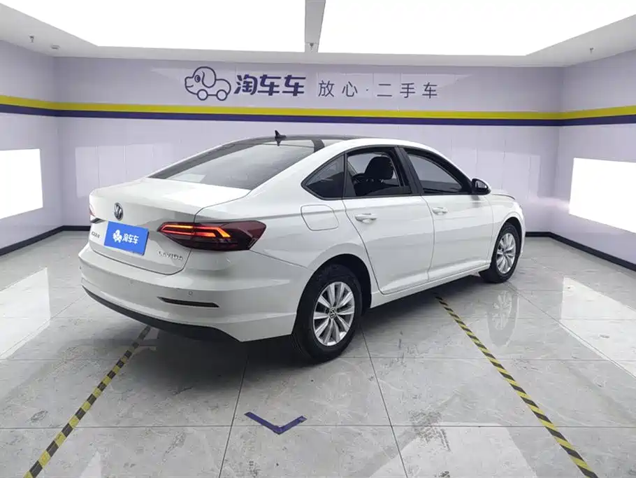 Lavida 1.5 L Auto Style