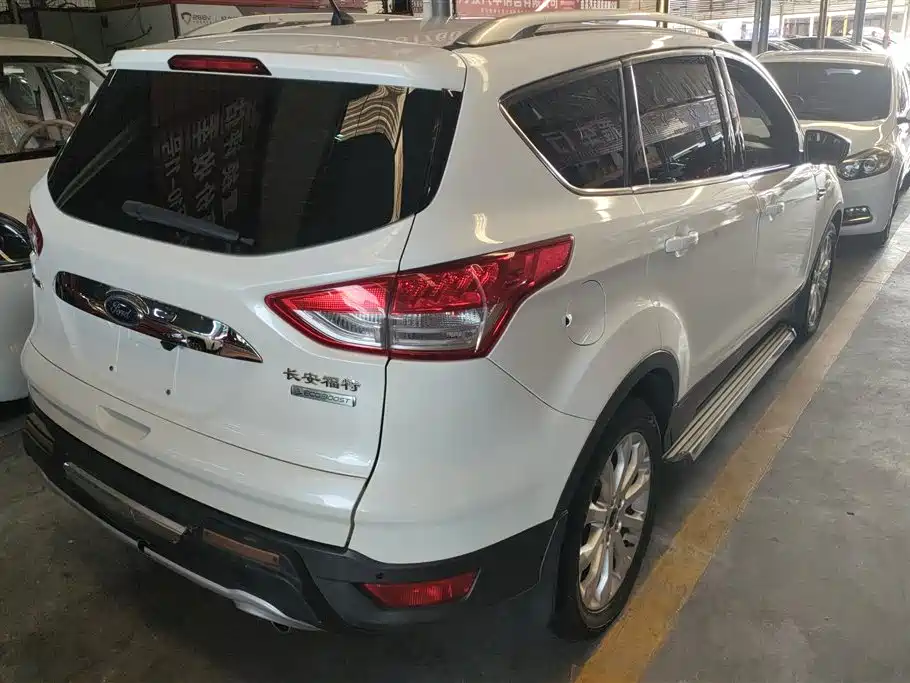 Kuga 1.5 L GTDi 2 WD Style