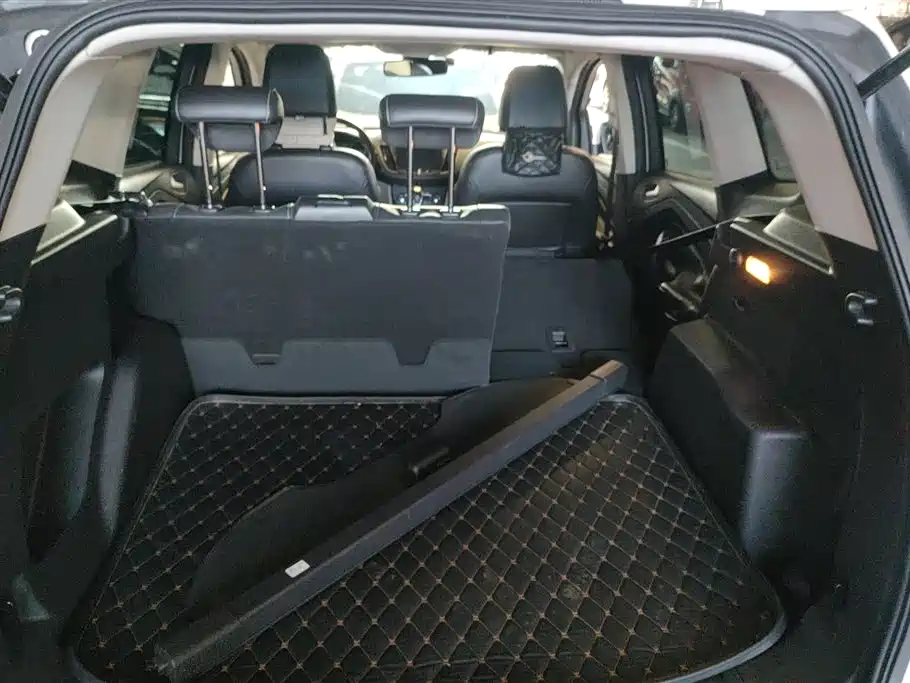 Kuga 1.5 L GTDi 2 WD Style