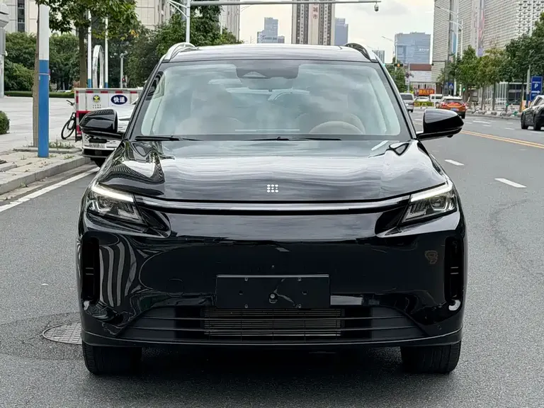 Landian E5 PLUS 蓝电E5 PLUS 2026款 165 km 长续航先享版Ultra 7座