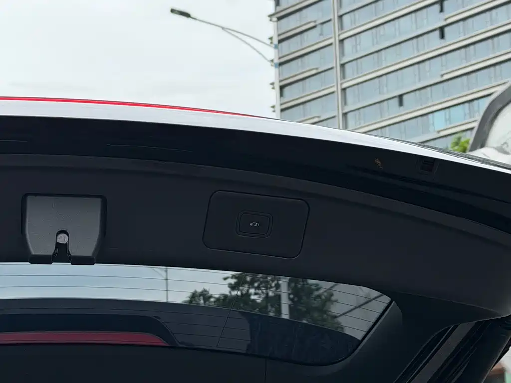 Landian E5 PLUS 蓝电E5 PLUS 2026款 165 km 长续航先享版Ultra 7座