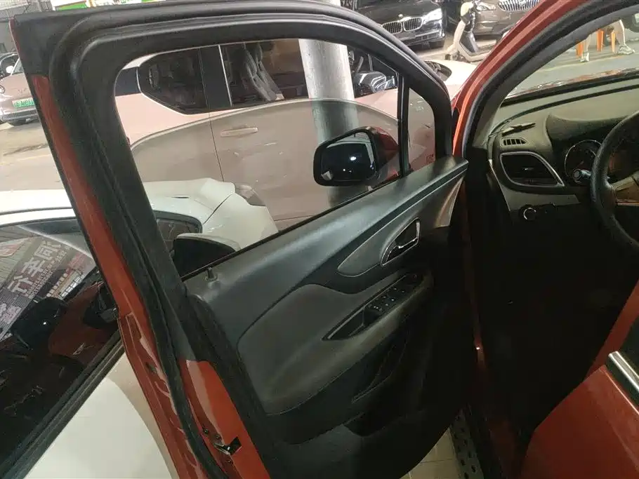 Encore 1.4 T Auto 2 WD Urban Elite