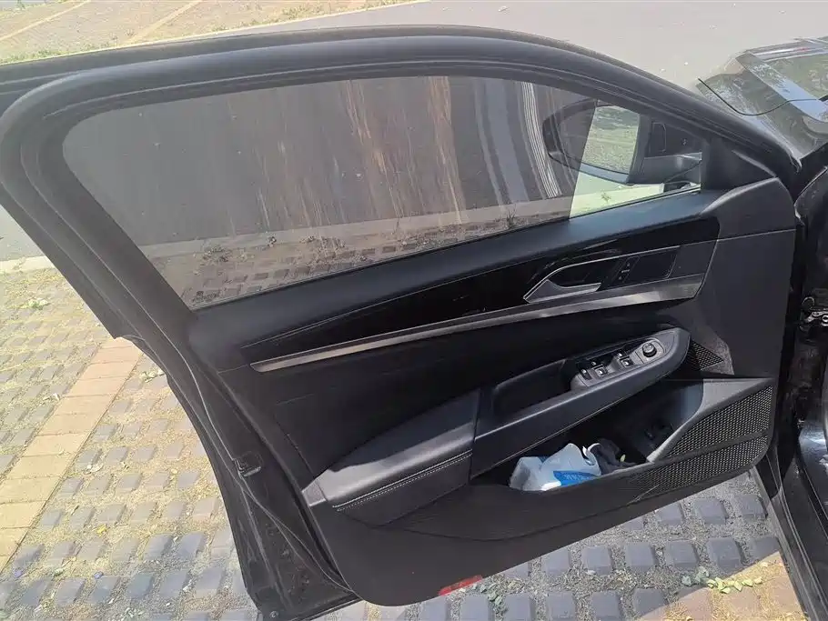 Passat 330 TSI Luxury