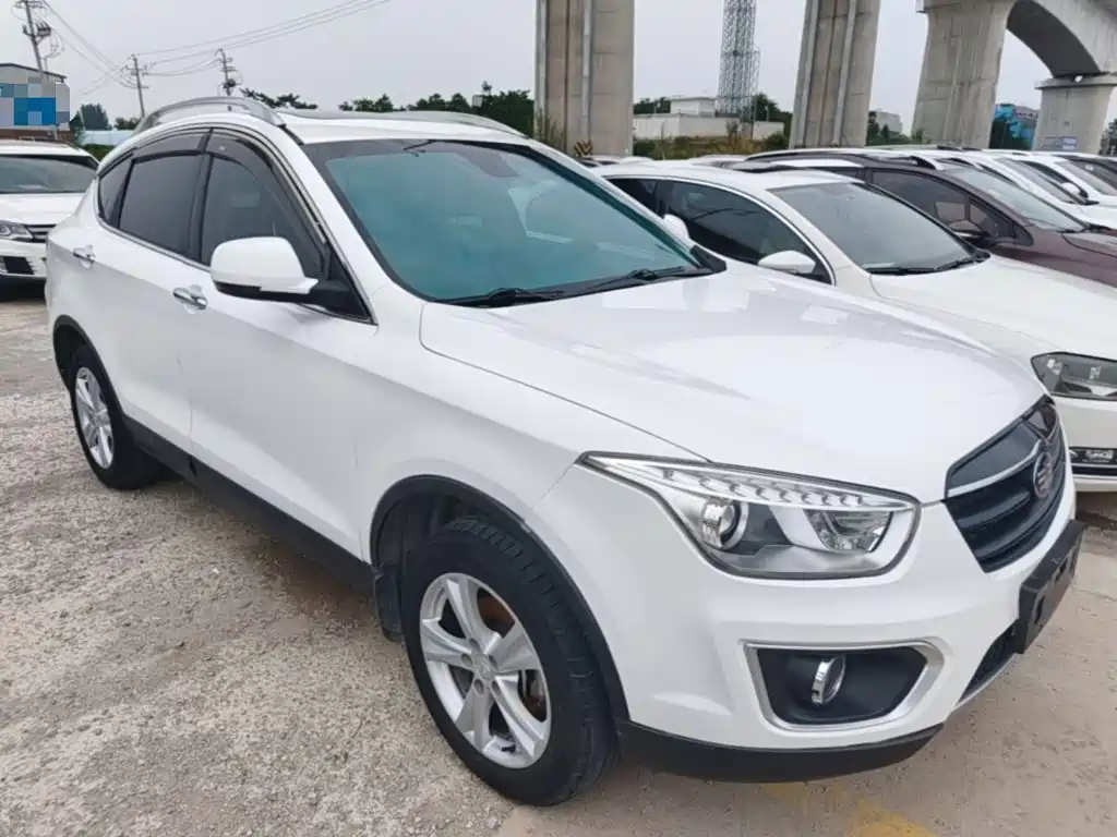 Besturn X80 奔腾X80 2015款 2.0 L 手动豪华型